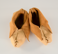 Pucker Toe Moccasins - Toddler