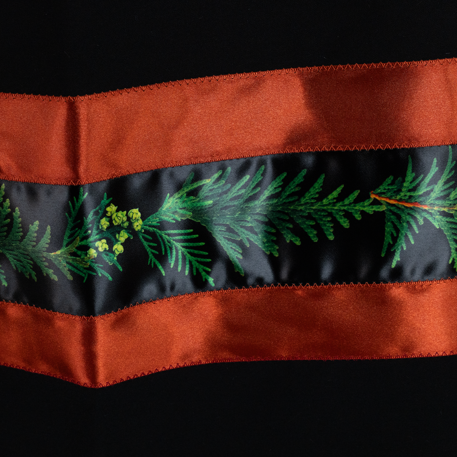 Ribbon Skirt - Black/Evergreen